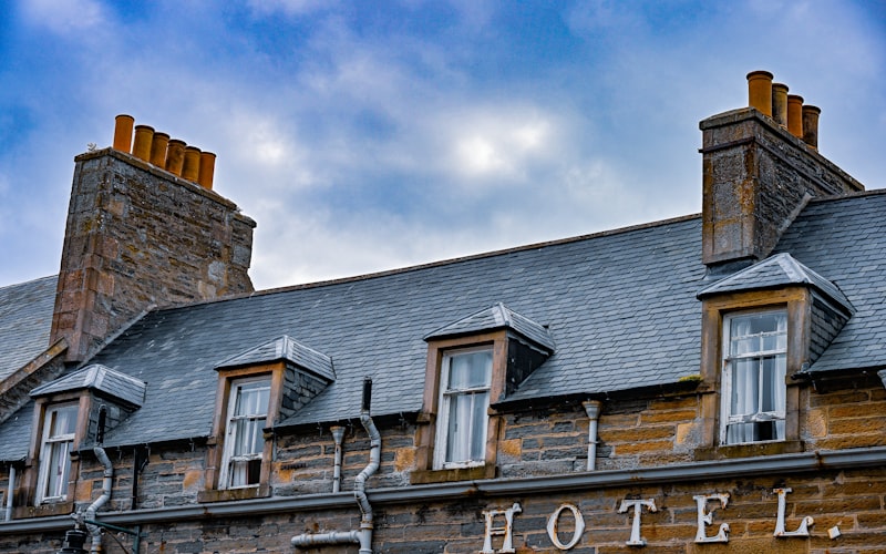 Hotel development coach and taxi access, Manchester