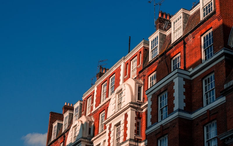 Mixed-tenure housing scheme, London